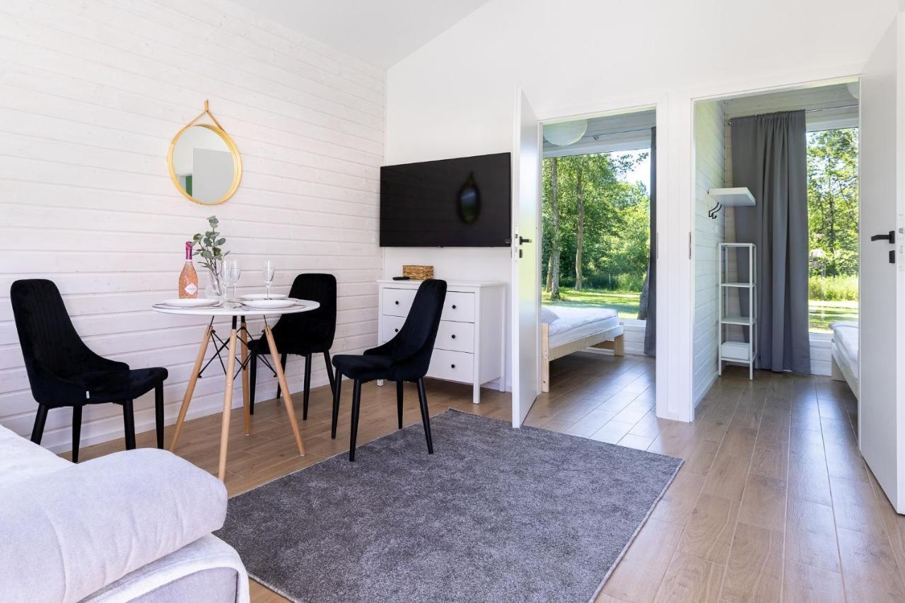 Lumi Resort Domki Letniskowe Z Podgrzewanym Basenem Rewal Exteriér fotografie